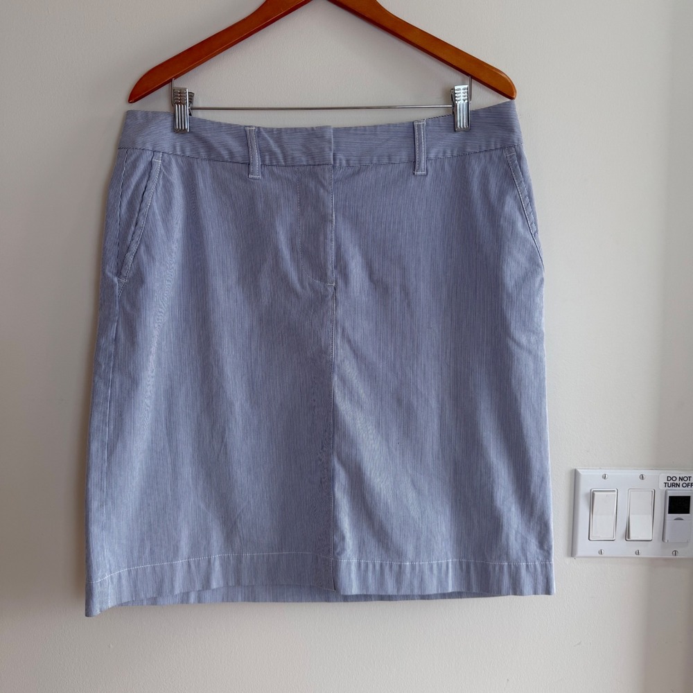 L.L.Bean Seersucker Pinstripe Skirt Blue Womens 14-REG Preppy Nautical